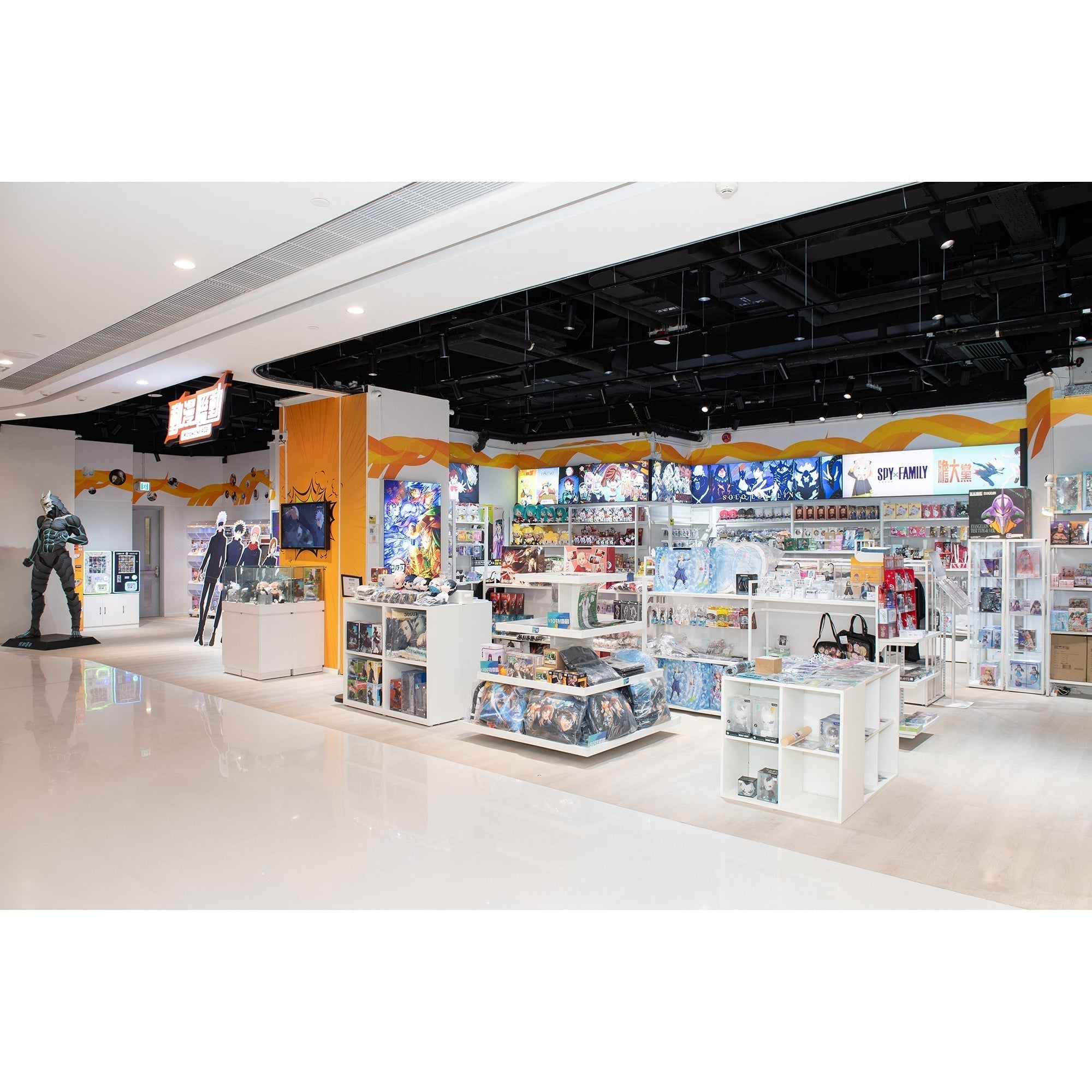 動漫聯動觀塘三布目店開張