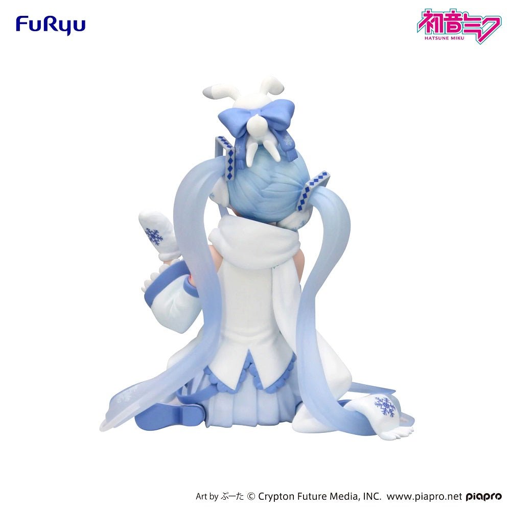 《預訂》FURYU [Noodle Stopper]《初音未來》雪未來 Sky Town 10週年 - Microworks ACG
