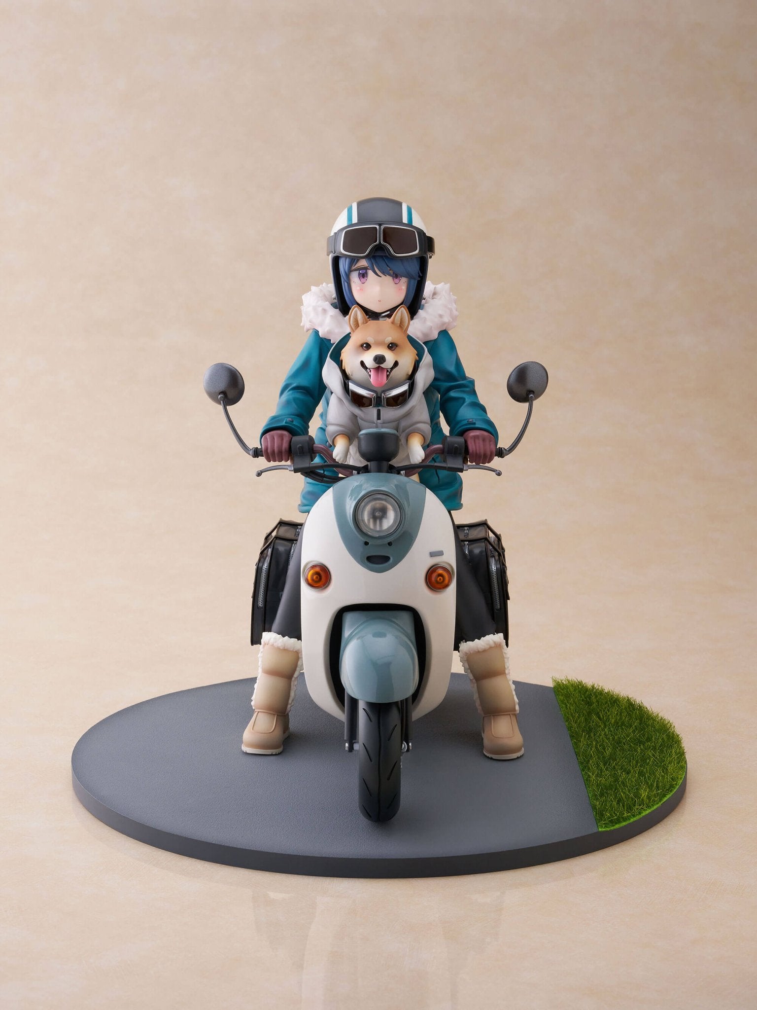 FURYU F:NEX《搖曳露營第三季》志摩凛1/7比例手辦 - Microworks ACG