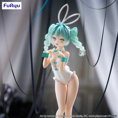 FuRyu BiCute Bunnies 初音未來(Rurudo 插圖 兔女郎白色ver.) - Microworks ACG
