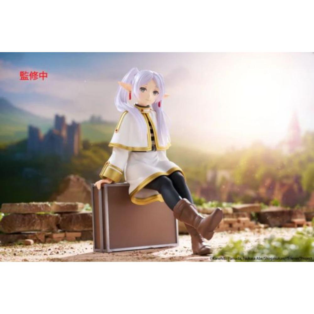 《預訂》TAITO Desktop Cute Figure《葬送的芙莉蓮》芙莉蓮(Trunk Case Ver.) - Microworks ACG
