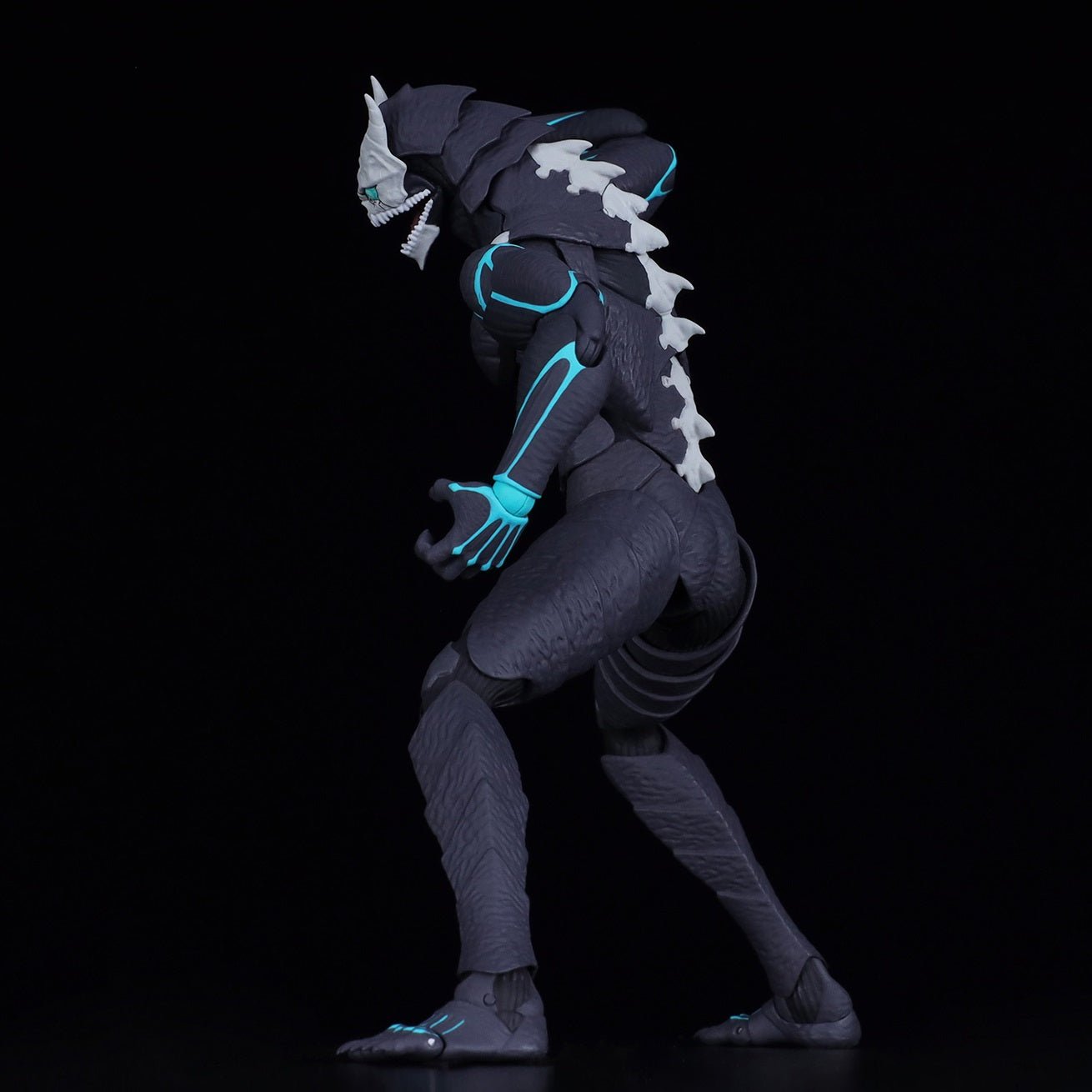 Bandai [SHF]《怪獸8號》怪獸8號 - Microworks ACG