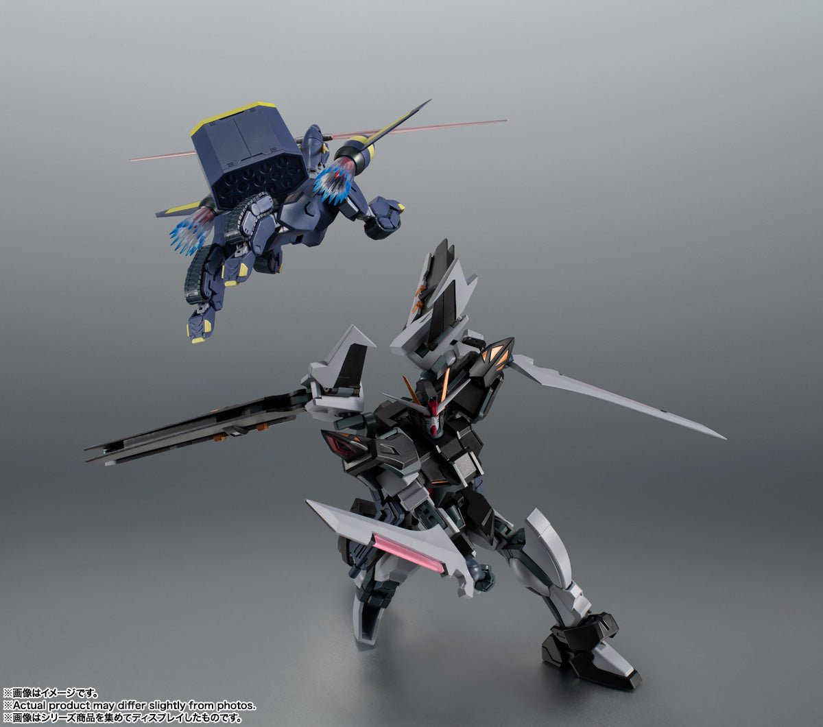 《預訂已截單》Bandai [ROBOT魂] GAT - X105E+AQM/E - X09S 突擊羅亞高達ver. A.N.I.M.E.《2024年11月發售》 - Microworks ACG
