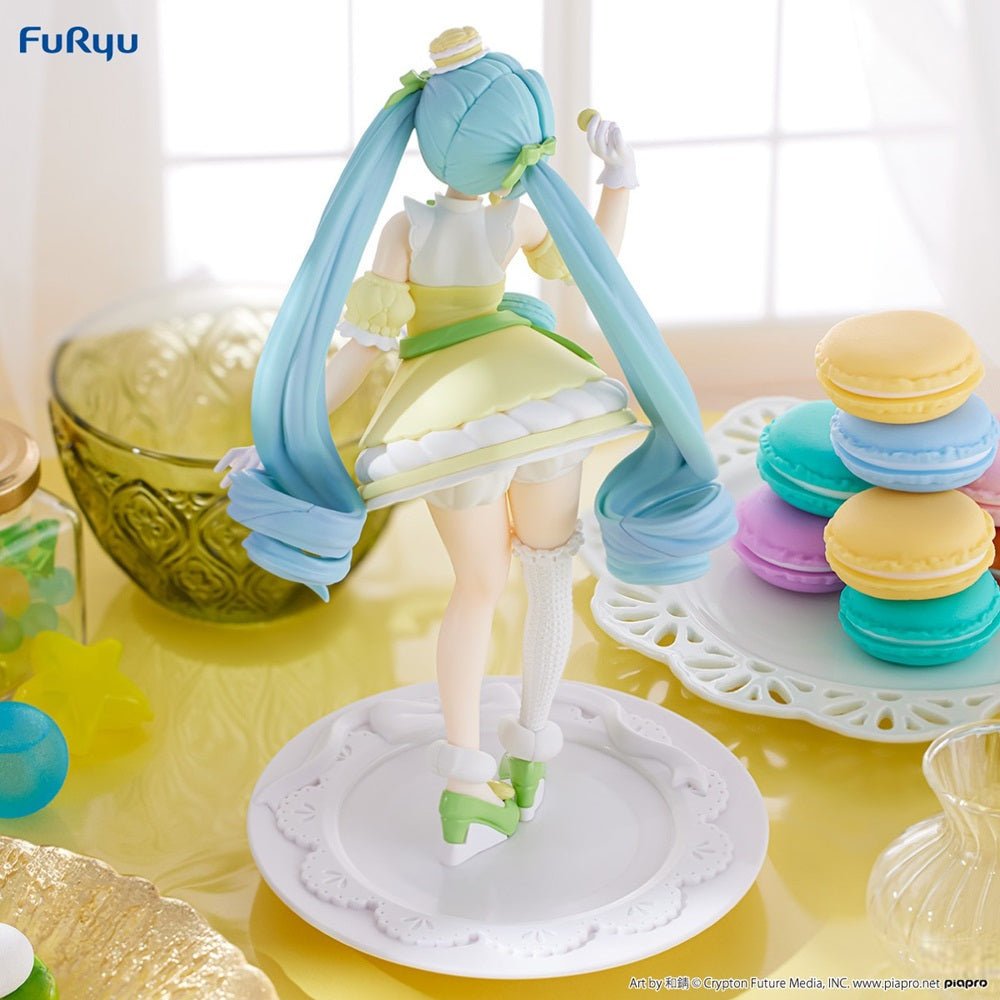 FURYU《初音未來》Exceed Creative 景品 -SweetSweets 系列馬卡龍檸檬色ver.-