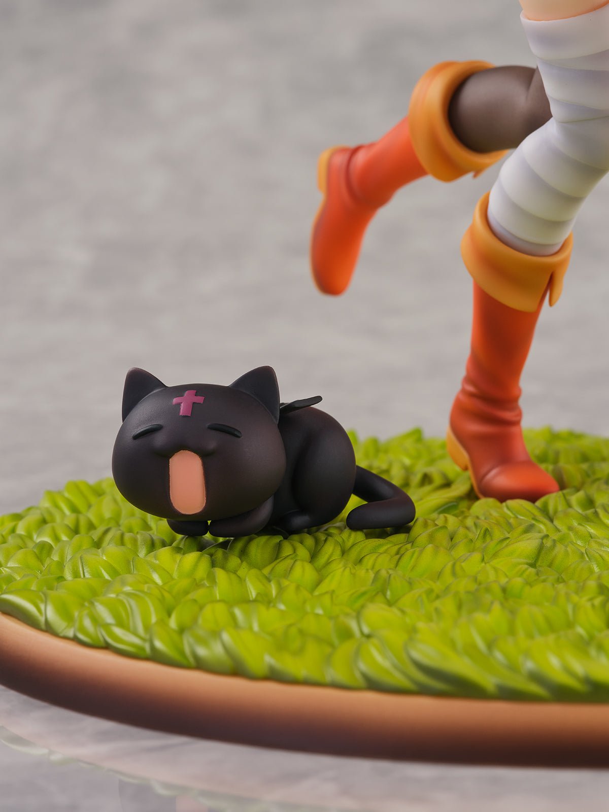 SHIBUYA SCRAMBLE FIGURE《為美好的世界獻上爆焰！》惠惠&芸芸 - 兩人是朋友 Ver. - 1/7比例人像 - Microworks ACG