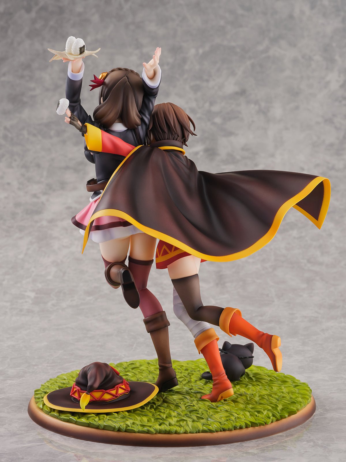 SHIBUYA SCRAMBLE FIGURE《為美好的世界獻上爆焰！》惠惠&芸芸 - 兩人是朋友 Ver. - 1/7比例人像 - Microworks ACG