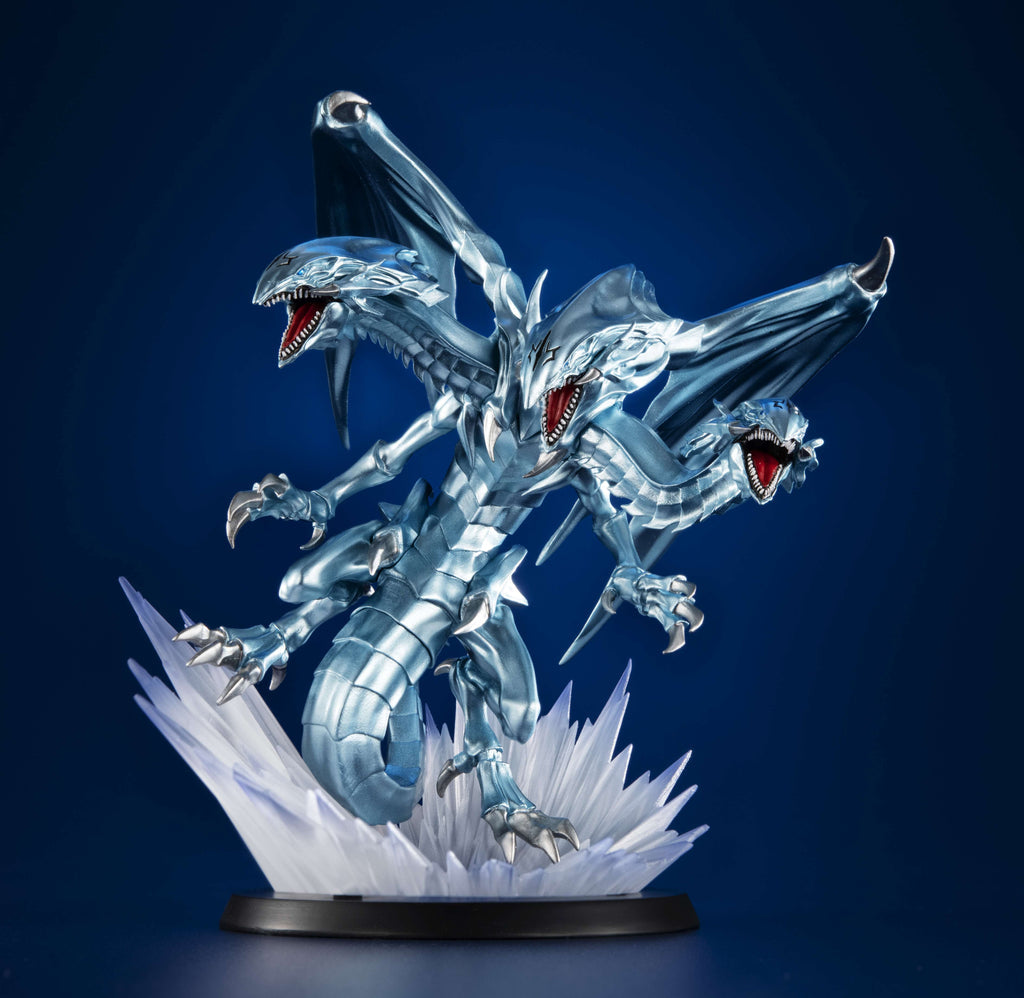 Megahouse [M.C]《遊戲王 怪獸之決鬥》藍眼究極龍 Megahouse [PB]