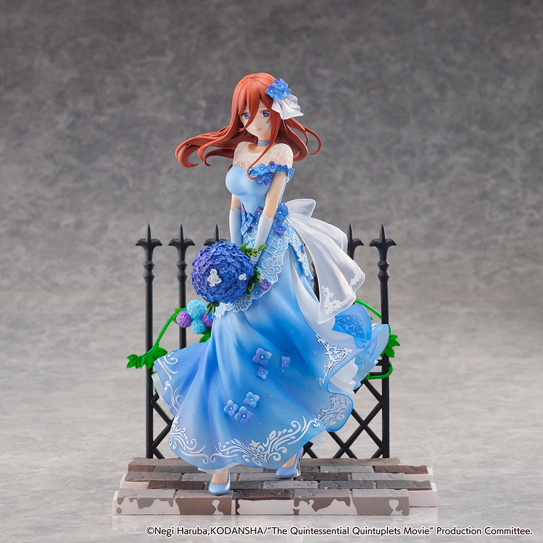 《預訂》SHIBUYA SCRAMBLE FIGURE 劇場版《五等分的新娘》中野三玖 -Floral Dress Ver.- 1/7 比例模型 《2024年3月發售》