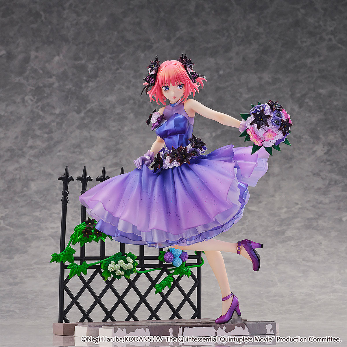 《預訂》SHIBUYA SCRAMBLE FIGURE 劇場版《五等分的新娘》中野二乃 -Floral Dress Ver.- 1/7 比例模型 《2023年11月發售》