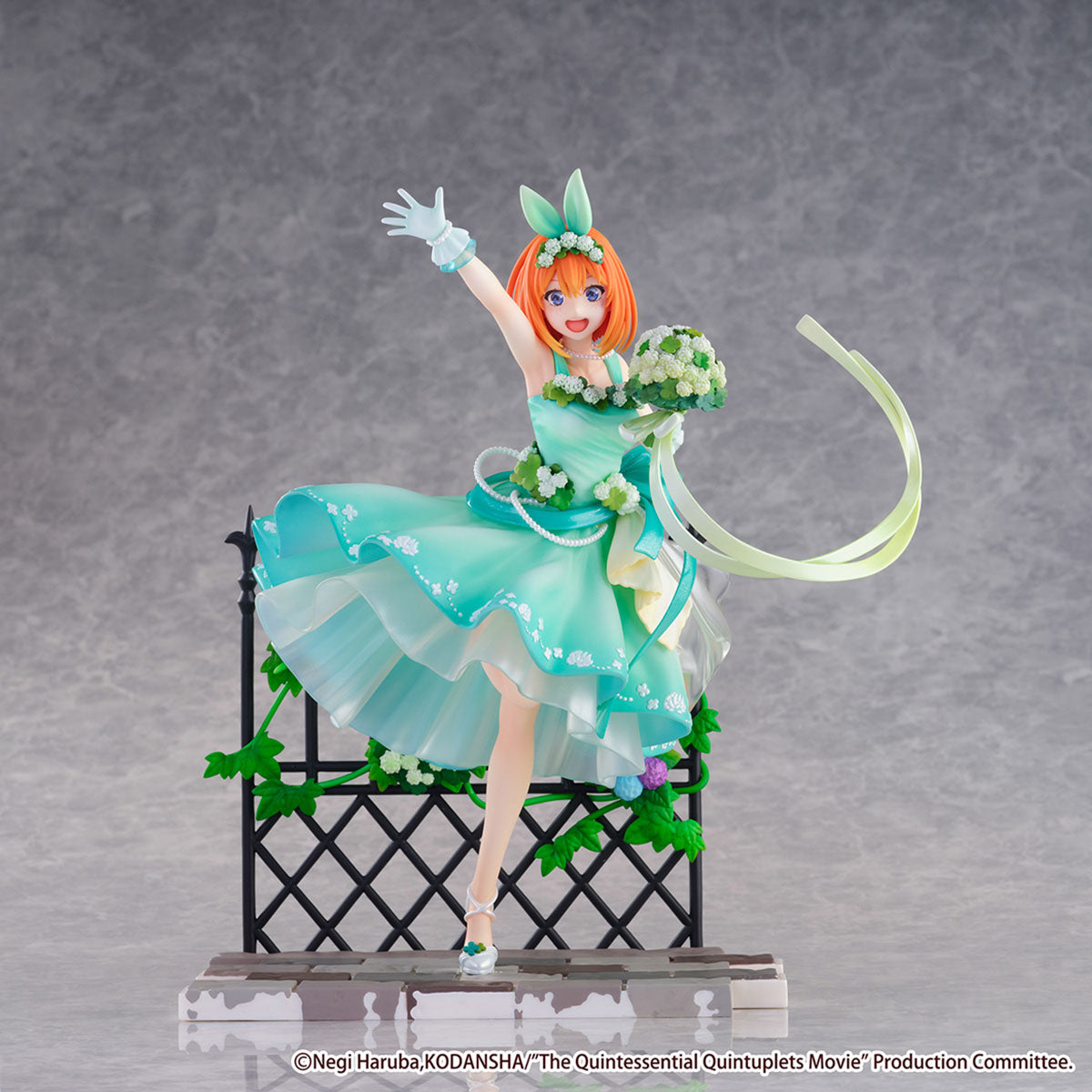 《預訂》SHIBUYA SCRAMBLE FIGURE 劇場版《五等分的新娘》中野四葉 -Floral Dress Ver.- 1/7 比例模型 《2023年11月發售》